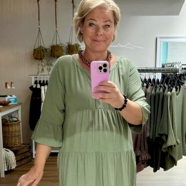 Mekko pistaasinvihreä