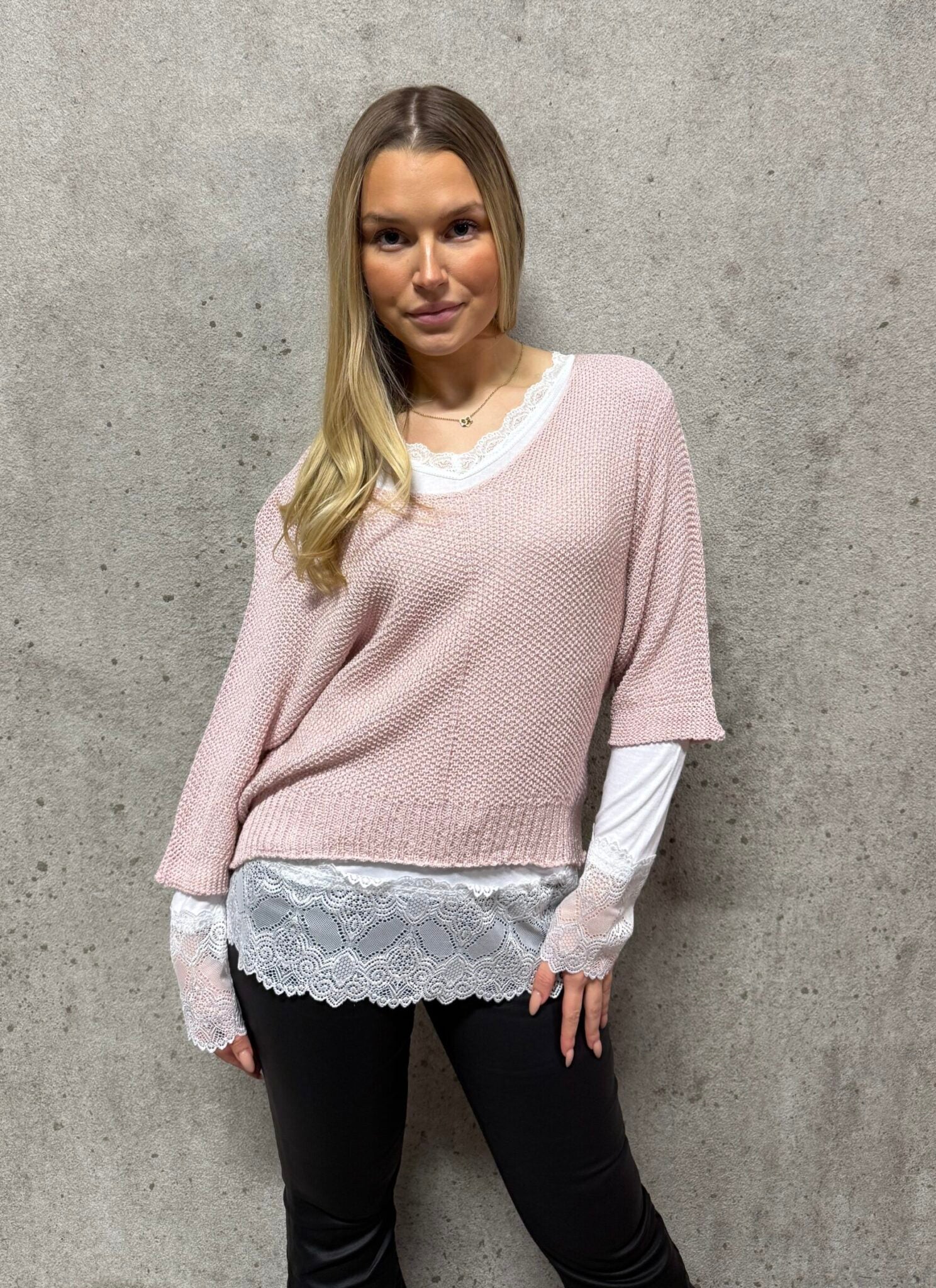 Pukeutumispaita valkoinen